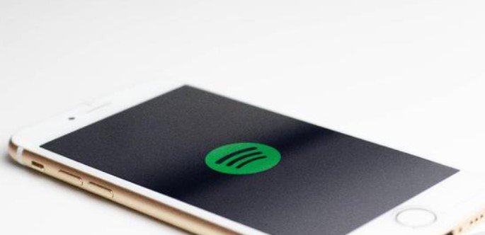 Spotify Tidak Bisa Dibuka di iPhone Spotify Tidak Bisa Dibuka di iPhone